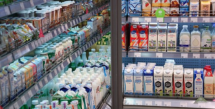 Китай получил первую партию молочных продуктов из РФ