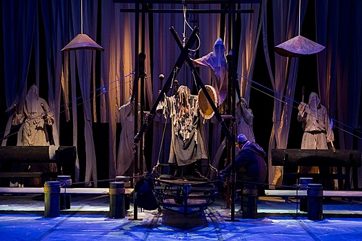 Некоторые из этих спектаклей можно увидеть только один раз. Какие театры приехали в Москву в августе