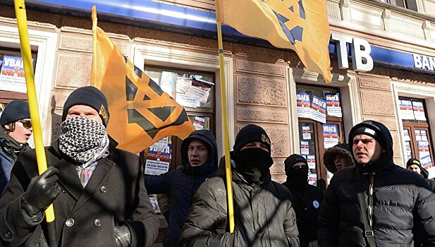 Украинские националисты объявили о "крестовом походе" против Киева