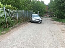 Девочка попала под колёса автомобиля своего отца в Воткинске