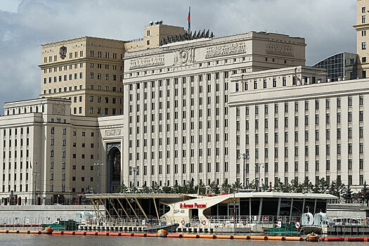 МО: Киев готовит в Лисичанске очередной фейк о "бесчинствах русских военных"