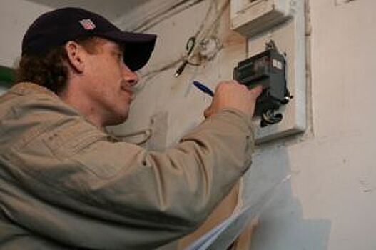 Почему отключают электричество?