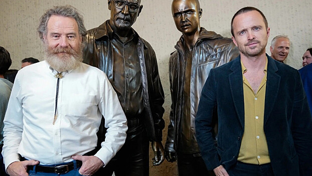 В Альбукерке установили статуи героев сериала «Во все тяжкие»