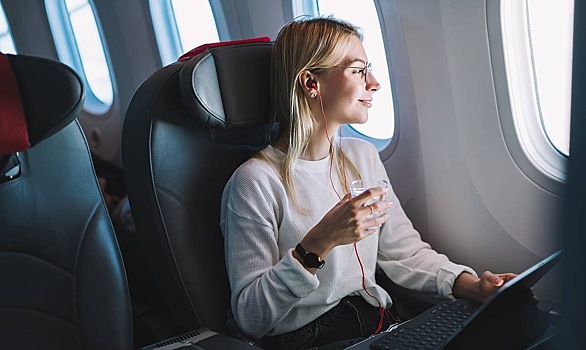 Как сохранить красоту во время полета в самолете