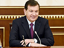 Шавкат Мирзиёев ознакомился с проектом нового путепровода у Северного вокзала