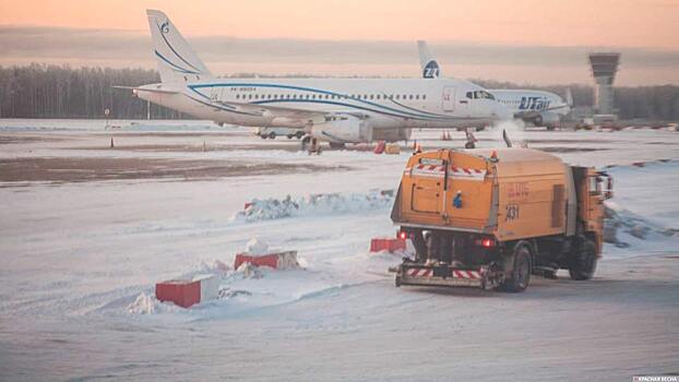 Аэропорт Норильска не принимает рейсы из-за непогоды
