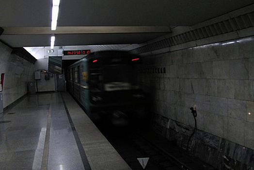 Станцию метро «Тургеневская» открыли после технического сбоя