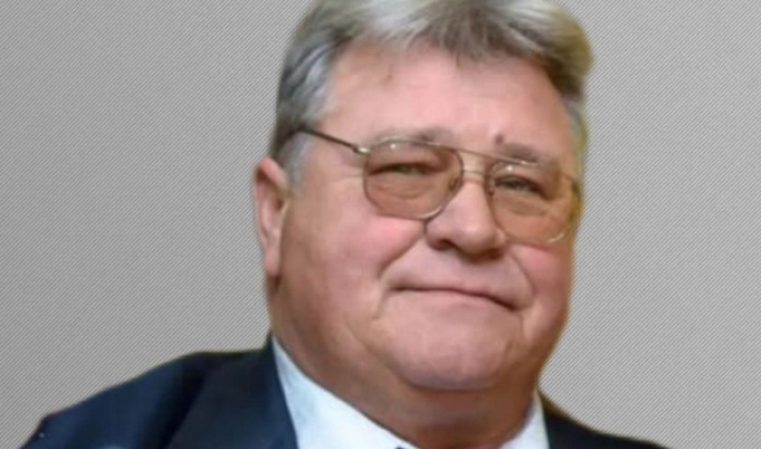 В Урюпинске похоронят Заслуженного учителя РФ Сергея Редина