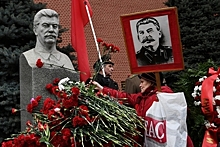 Половина россиян положительно оценила деятельность Сталина в годы ВОВ