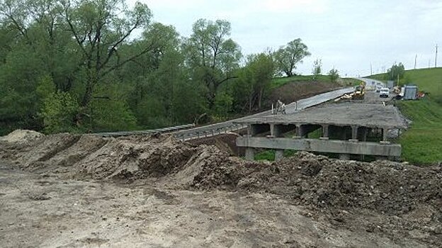В трех районах области обновят мосты через реки