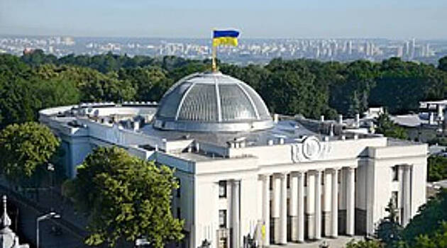 Незалежную Украину назвали «полуколонией» США