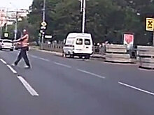 Красноярский «зомби» набросился на авто