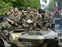 Танковый прорыв и окружение? Россия и Украина стягивают силы к Донбассу