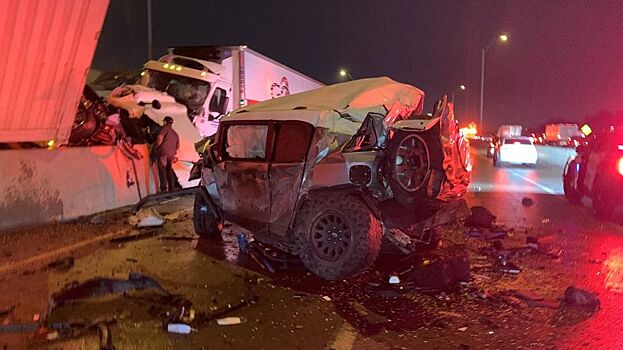 Медик на Toyota FJ Cruiser попал в серьезную аварию, но бросился помогать другим пострадавшим
