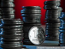 Рубль упал ниже важного психологического уровня