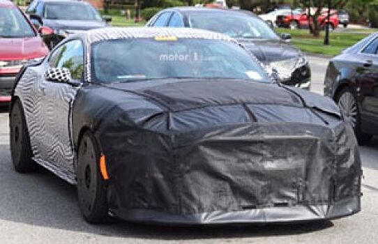 Ford вывел на тесты загадочный Mustang