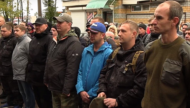 Группа мобилизованных кстовчан отправилась на сборный пункт