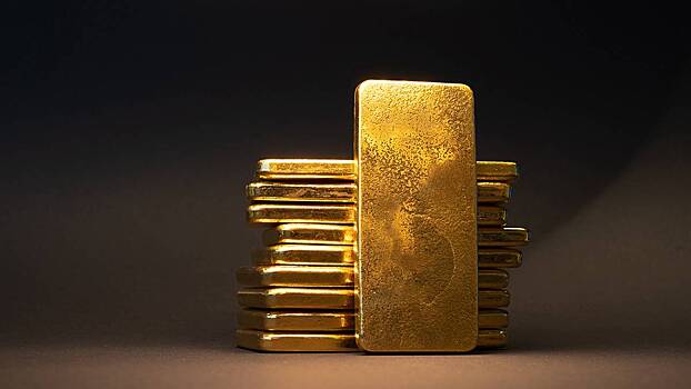 Биржевая цена золота впервые в истории превысила 3350 долларов за тройскую унцию