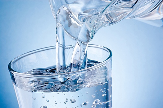 Ученые из Китая выяснили, как эффективно удалять микропластик из питьевой воды