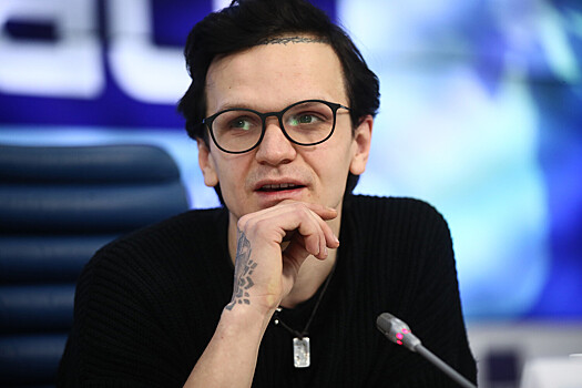 Блогер Дмитрий Ларин заявил, что планирует отказаться от российского паспорта