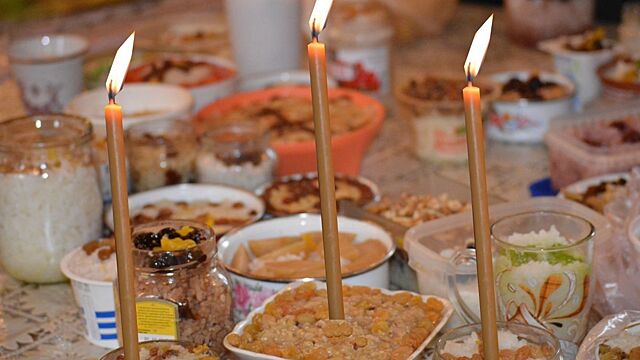 Почему на поминках на стол ставят суп и кисель