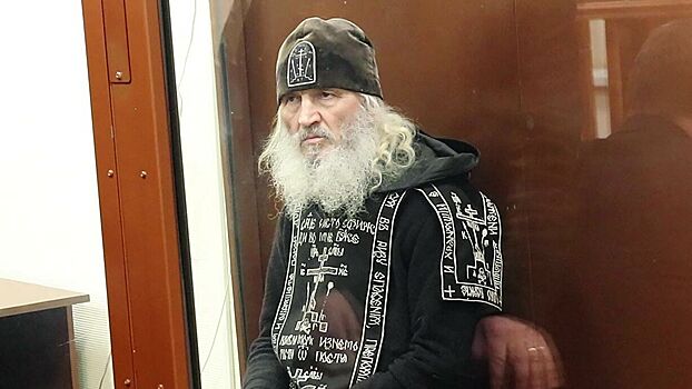 Помощника бывшего схимонаха Сергия арестовали еще на 15 суток