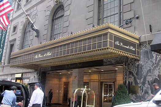 Мэр Нью-Йорка переделал исторический отель "Рузвельт" в приют для мигрантов