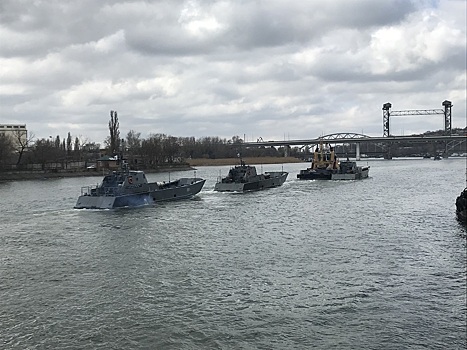 В Ростов прибыли корабли Каспийской флотилии