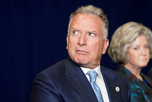 Спецпосланник и зять Трампа оказались запертыми в Египте