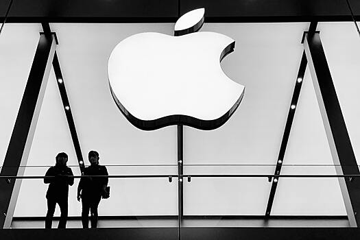 Технологические гиганты оставляют сотрудников дома. Apple поступает иначе — и вот почему