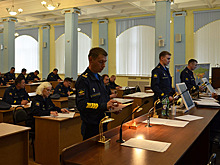 Военнослужащие челябинского училища штурманов сдали экзамен по общественно-государственной подготовке