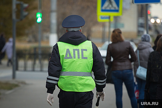 В Копейске столкнулись два грузовика и два легковых автомобиля