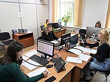 Около 20 операторов ежедневно отвечают на вопросы жителей по частичной мобилизации