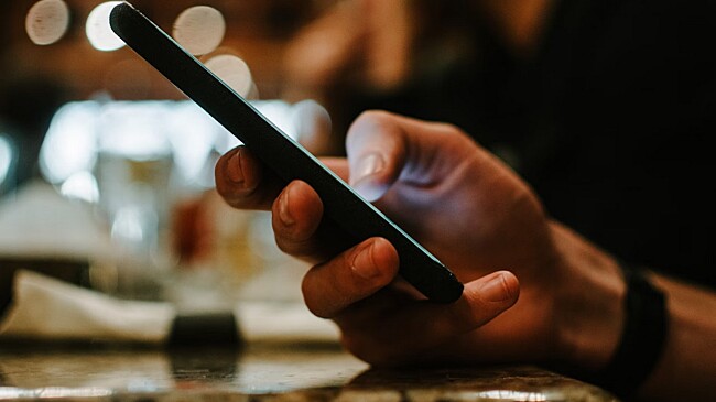 Как SMS-сообщения изменили общение между людьми