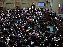 Выкрик «Слава Украине» в польском Сейме сравнили с нацистским приветствием