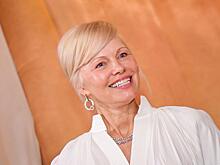 Памела Андерсон вернулась к своей фирменной причёске: фото