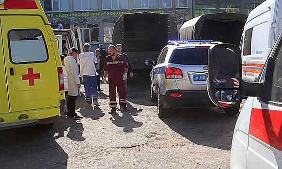 Самолет МЧС с 7 пострадавшими при взрыве в Керчи сел в аэропорту Жуковский
