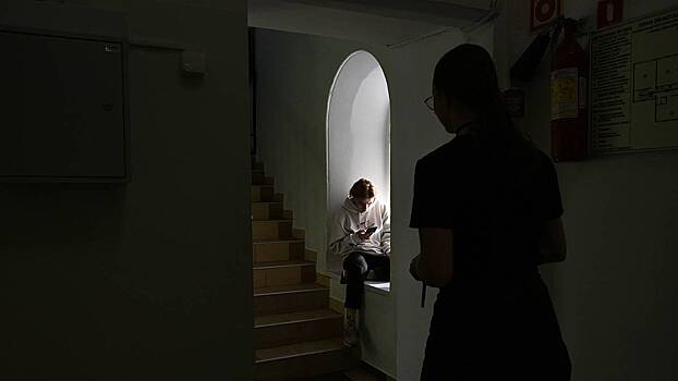 Ученицы российской гимназии раздели догола пятиклассницу