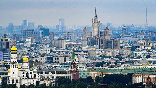 Москвичка за деньги пыталась поставить на учет почти 200 мигрантов