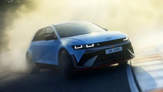 Привлекательность электромобилей хотят повысить симуляцией звука выхлопа