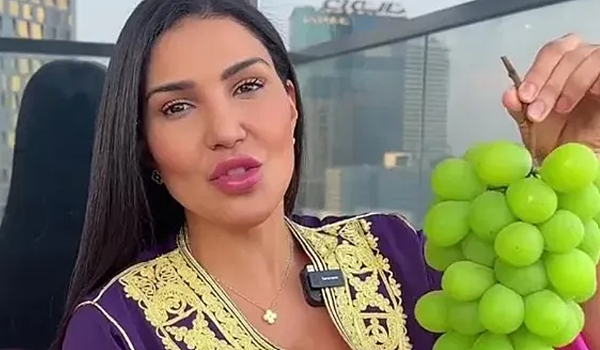 Дубайская богачка купила гроздь винограда за 10 тысяч рублей и разозлила подписчиков