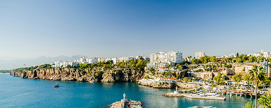 С 22 июня в Анталью прилетели около 120 тысяч российских туристов