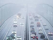 Густой туман окутал Москву