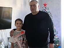 Иван Бахилов исполнил новогодние желания четверых детей