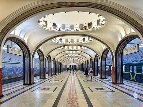 На автобусе, трамвае и в метро: как путешествовать с "Тройкой" по Москве
