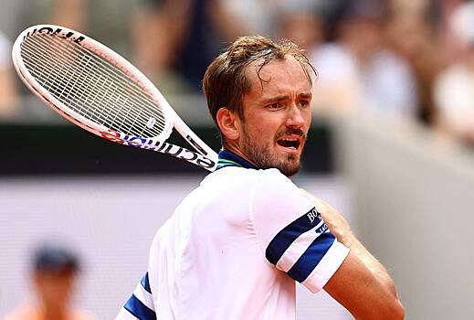 Медведев проиграл 42-й ракетке мира на турнире ATP