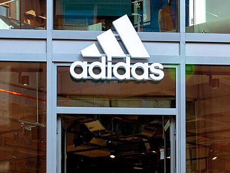 Бренд Adidas прекратил судебные разбирательства с Канье Уэстом