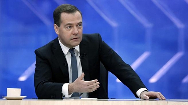Д.Медведев подписал постановление о корректировке норм и правил содержания и ремонта федеральных трасс
