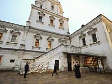 Информацию о минировании музея Рублева проверяют оперативные службы