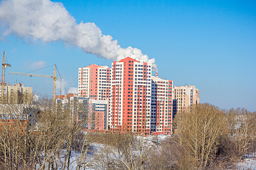 Власти опять ввели режим "черного неба" в Кемерове